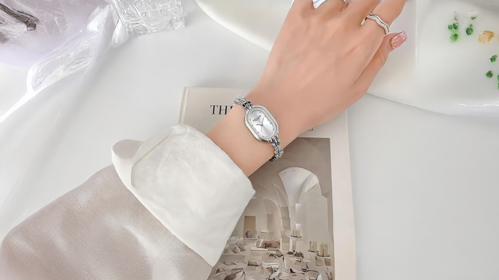 Women Vintage Petite Bracelet Gold Dainty Watch Small Oval Analog Quartz Watch